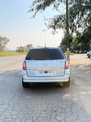 Opel Astra 2009, 390,000 km - 1.3 l - Cəlilabad