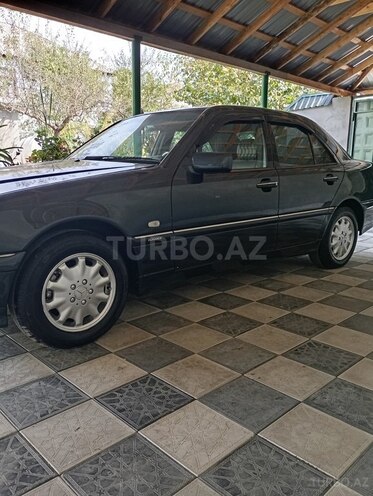 Mercedes C 180 1999, 390,000 km - 1.8 l - Qəbələ