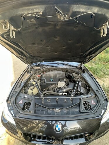 BMW 528 2015, 246,000 km - 2.0 l - Bakı