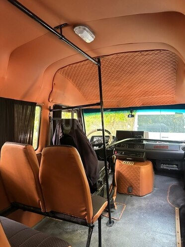 Mercedes 208 D 1993, 200,000 km - 2.5 l - Şirvan