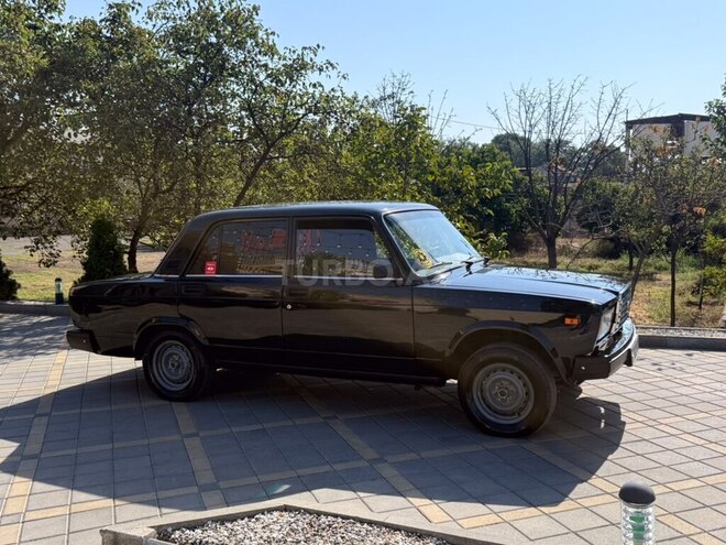 LADA (VAZ) 2107 2010, 75,000 km - 1.6 l - Gəncə