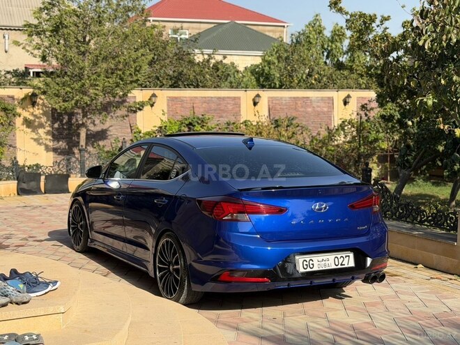 Hyundai Elantra 2019, 118,000 km - 1.6 л - Bakı