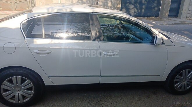 Volkswagen Passat 2009, 191,000 km - 1.8 л - Bakı
