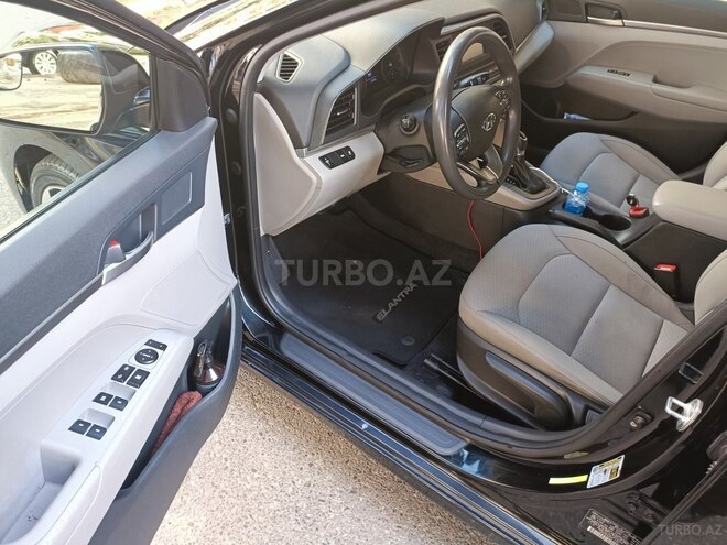 Hyundai Elantra 2019, 212,433 km - 2.0 l - Bakı