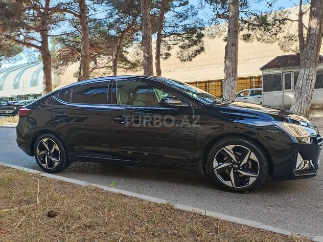 Hyundai Elantra 2019, 212,433 km - 2.0 l - Bakı