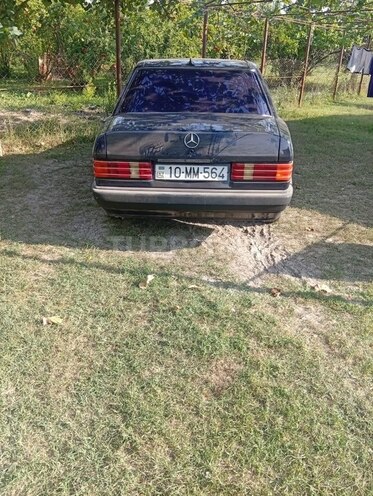 Mercedes 190 1991, 409,000 km - 2.0 l - Sabirabad