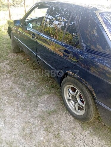 Mercedes 190 1991, 409,000 km - 2.0 l - Sabirabad
