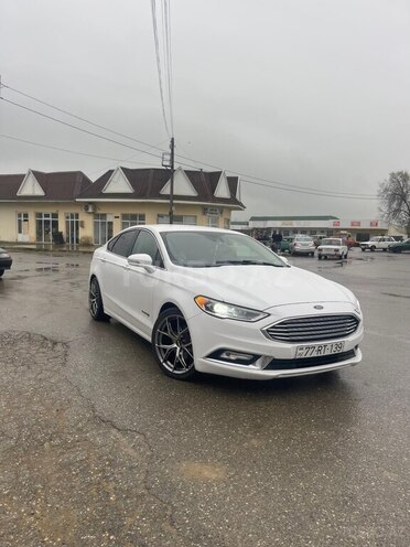 Ford Fusion (North America) 2017, 138,460 km - 2.0 l - Şamaxı