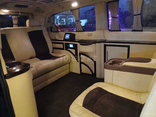 Mercedes Viano 2011, 290,000 km - 3.0 l - Bakı