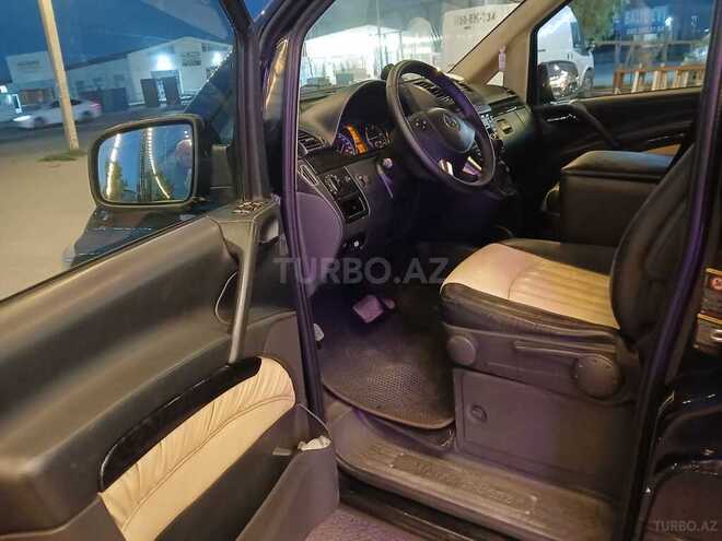 Mercedes Viano 2011, 290,000 km - 3.0 l - Bakı