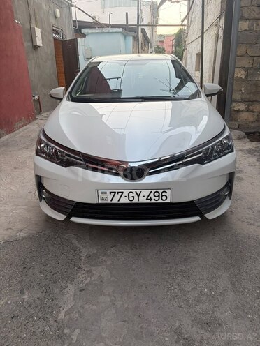 Toyota Corolla 2017, 186,000 km - 1.6 l - Bakı