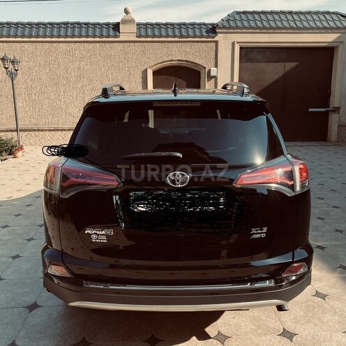 Toyota RAV4 2017, 190,000 km - 2.5 l - Gəncə