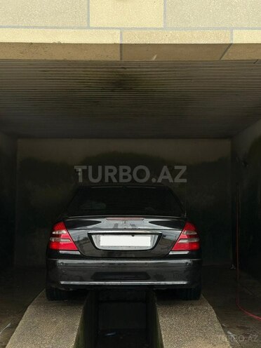 Mercedes E 220 2004, 352,471 km - 2.2 l - Bakı