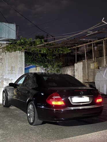 Mercedes E 220 2004, 352,471 km - 2.2 l - Bakı