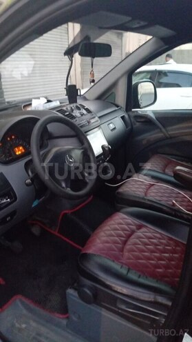 Mercedes  2005, 67,300 km - 2.1 l - Bakı