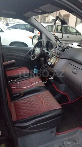Mercedes  2005, 67,300 km - 2.1 l - Bakı