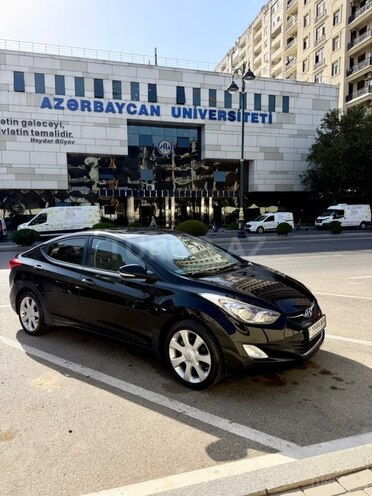 Hyundai Elantra 2012, 250,000 km - 1.8 l - Bakı