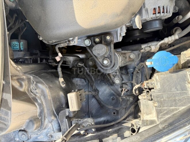 Hyundai Elantra 2012, 250,000 km - 1.8 l - Bakı