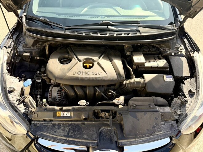Hyundai Elantra 2012, 250,000 km - 1.8 l - Bakı