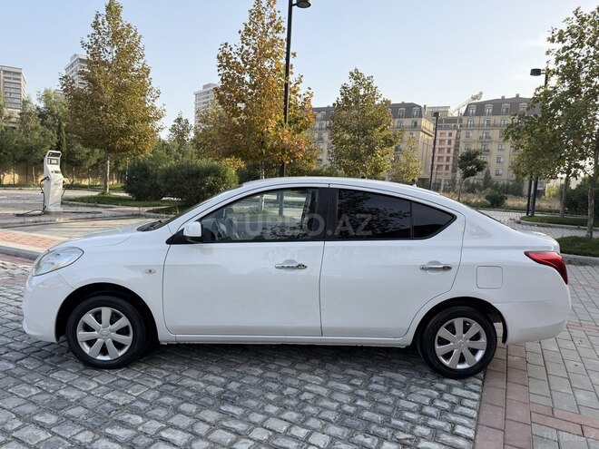 Nissan Sunny 2013, 227,951 km - 1.5 l - Bakı