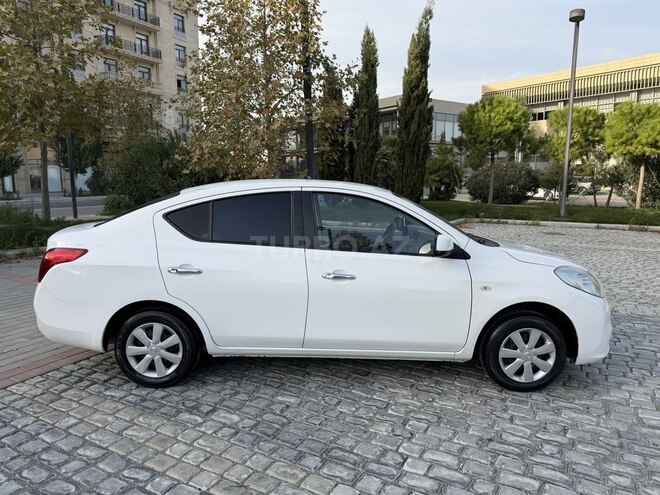 Nissan Sunny 2013, 227,951 km - 1.5 l - Bakı