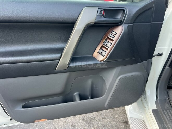 Toyota Land Cruiser Prado 2012, 168,500 km - 2.7 l - Bakı