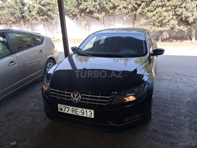 Volkswagen Passat 2013, 233,422 km - 2.5 л - Sumqayıt