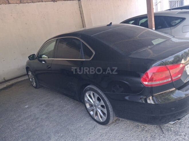 Volkswagen Passat 2013, 233,422 km - 2.5 л - Sumqayıt