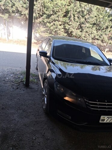 Volkswagen Passat 2013, 233,422 km - 2.5 л - Sumqayıt