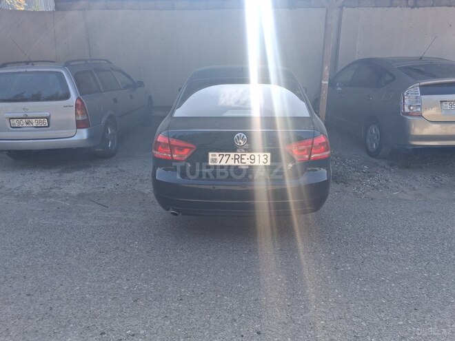 Volkswagen Passat 2013, 233,422 km - 2.5 л - Sumqayıt