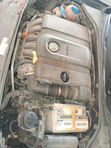 Volkswagen Passat 2013, 233,422 km - 2.5 л - Sumqayıt
