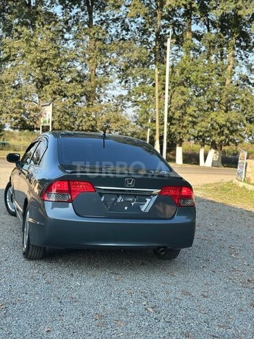 Honda Civic 2009, 532,693 km - 1.3 l - Lənkəran