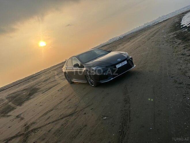 Toyota Camry 2025, 10,000 km - 2.0 l - Bakı