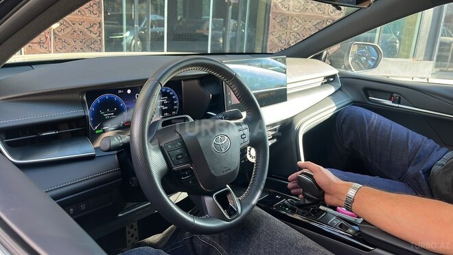 Toyota Camry 2025, 10,000 km - 2.0 l - Bakı