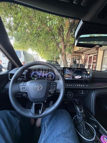 Toyota Camry 2025, 10,000 km - 2.0 l - Bakı
