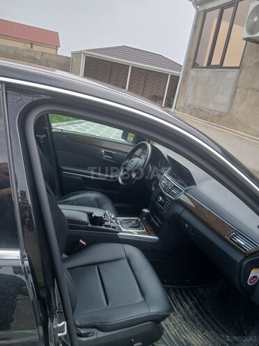 Mercedes E 220 2009, 300,000 km - 2.1 l - Bakı