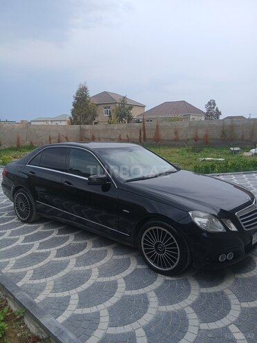 Mercedes E 220 2009, 300,000 km - 2.1 l - Bakı