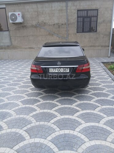 Mercedes E 220 2009, 300,000 km - 2.1 l - Bakı