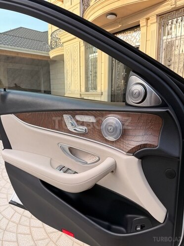 Mercedes E 300 2017, 160,000 km - 2.0 l - Bakı