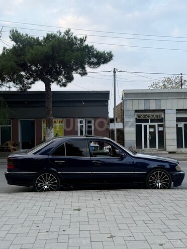 Mercedes C 240 1997, 300,000 km - 2.4 l - Xaçmaz