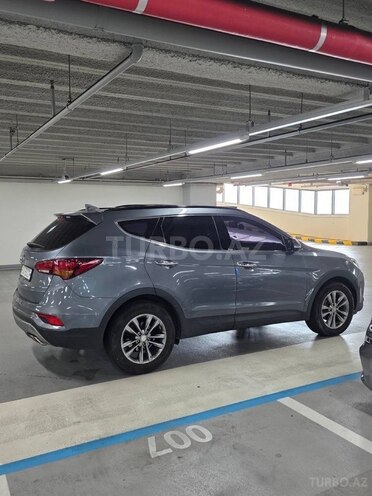 Hyundai Santa Fe 2017, 226,000 km - 2.0 l - Bakı