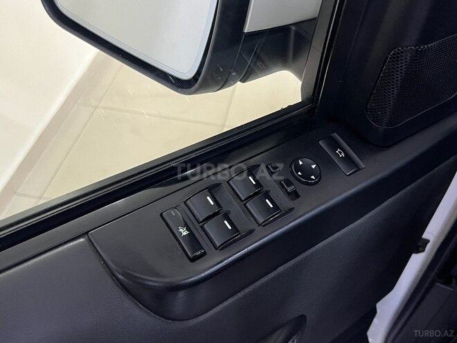 Land Rover Range Rover 2010, 285,000 km - 3.6 l - Bakı