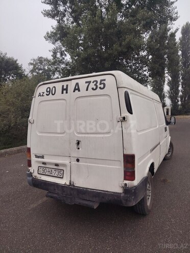 Ford Transit 1999, 380,000 km - 2.5 l - Quba