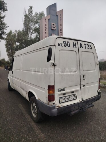 Ford Transit 1999, 380,000 km - 2.5 l - Quba