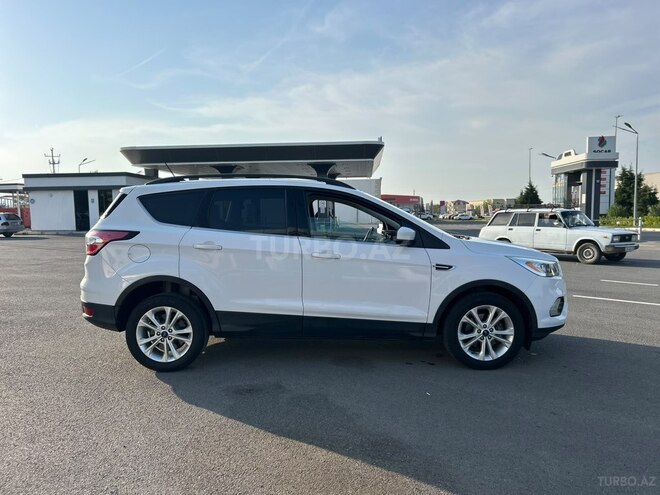 Ford Escape 2018, 233,291 km - 1.5 l - Gəncə