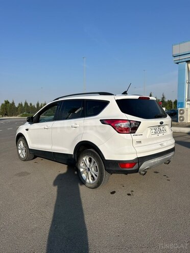 Ford Escape 2018, 233,291 km - 1.5 l - Gəncə