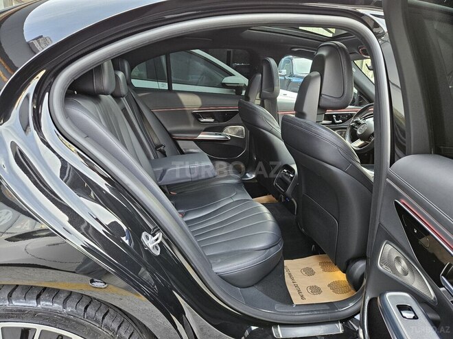 Mercedes E 300 e 4MATIC 2023, 46,700 km - 2.0 l - Bakı