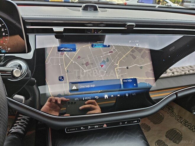 Mercedes E 300 e 4MATIC 2023, 46,700 km - 2.0 l - Bakı