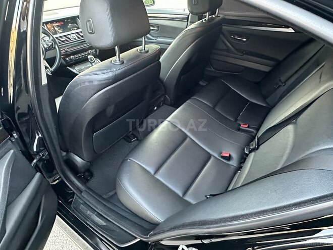 BMW 528 2015, 288,000 km - 2.0 л - Gəncə