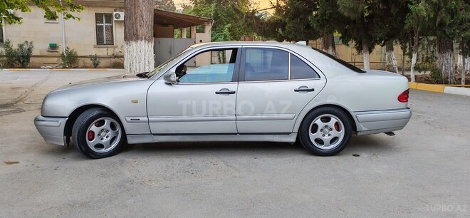 Mercedes E 280 1996, 274,550 km - 2.8 l - Sumqayıt